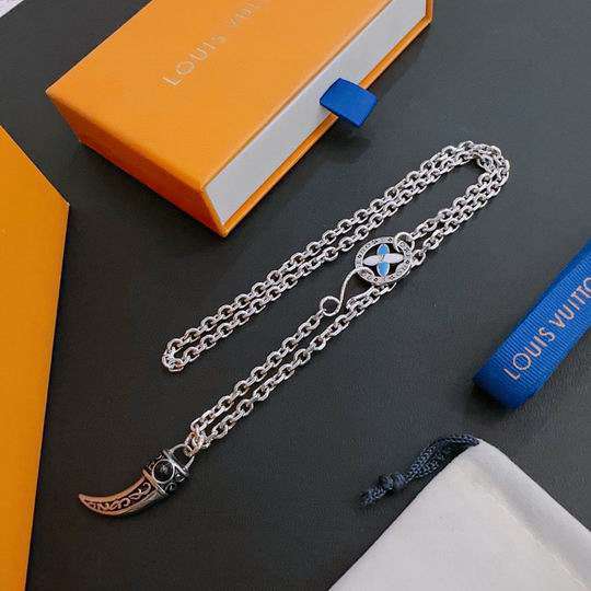 Picture of LV Necklace _SKULVnecklace10ly712582